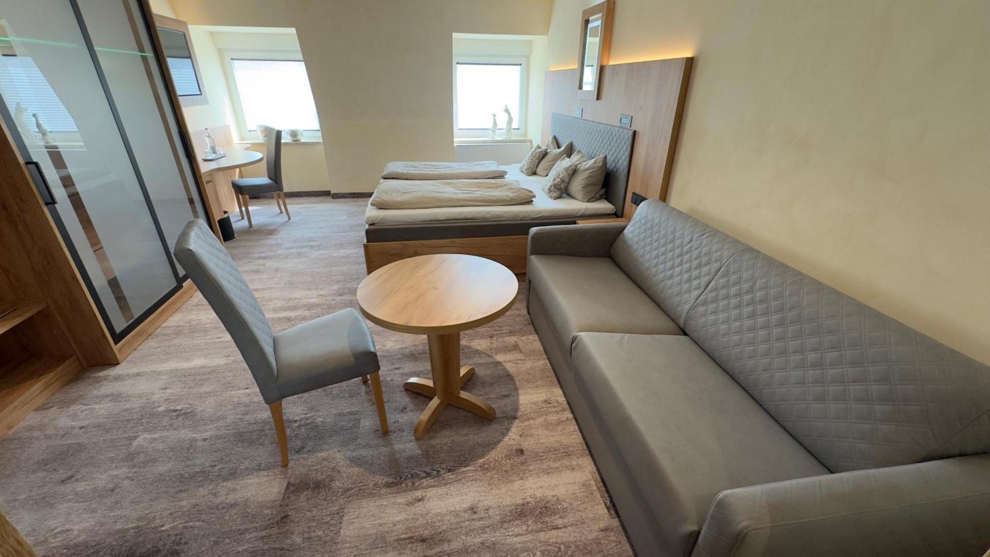 Hotel Heideparadies Soltau Exteriör bild