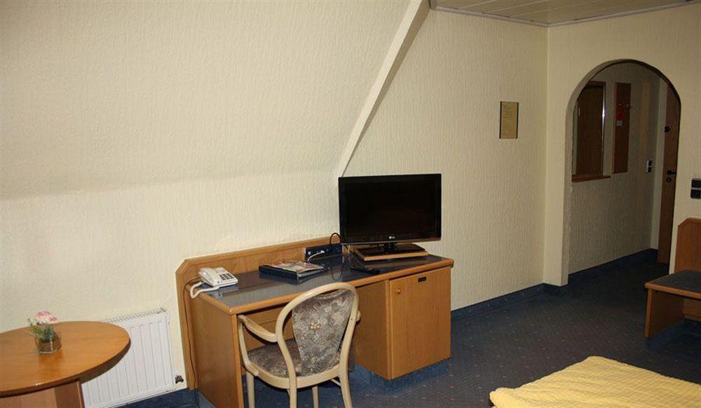 Hotel Heideparadies Soltau Exteriör bild